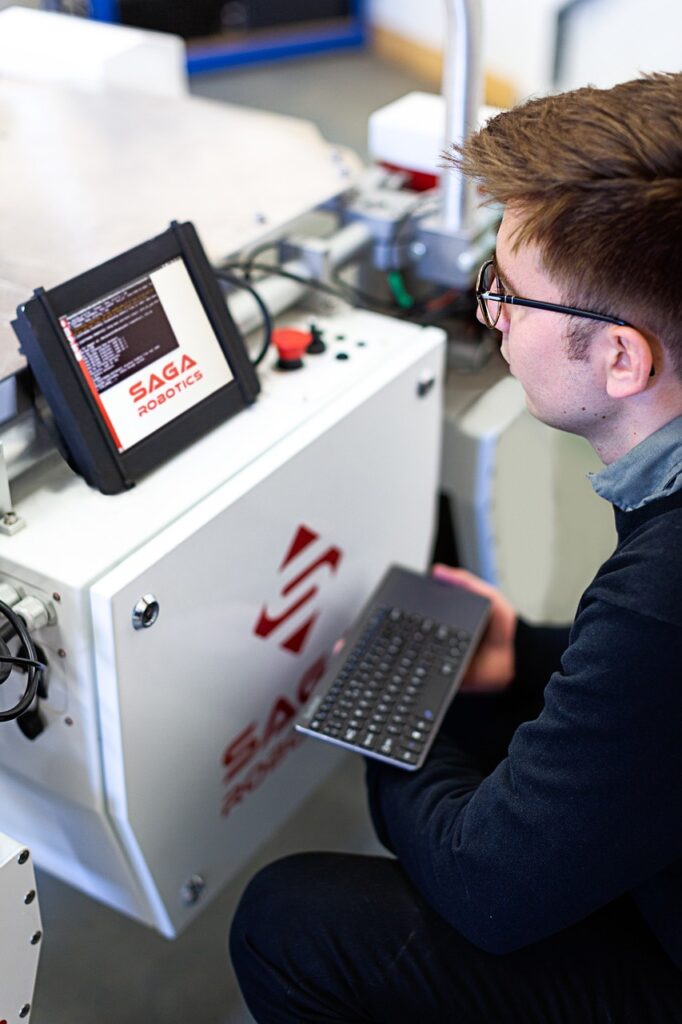 Services engineer, engineering, mechanical, mechanical engineering, code, coding, software, diagram, robot, workshop, engineer, engineer, mechanical engineering, software, software, software, software, software